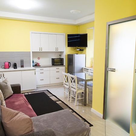 Apartament Przy Rynku Ostrowiec Swietokrzyski Luaran gambar