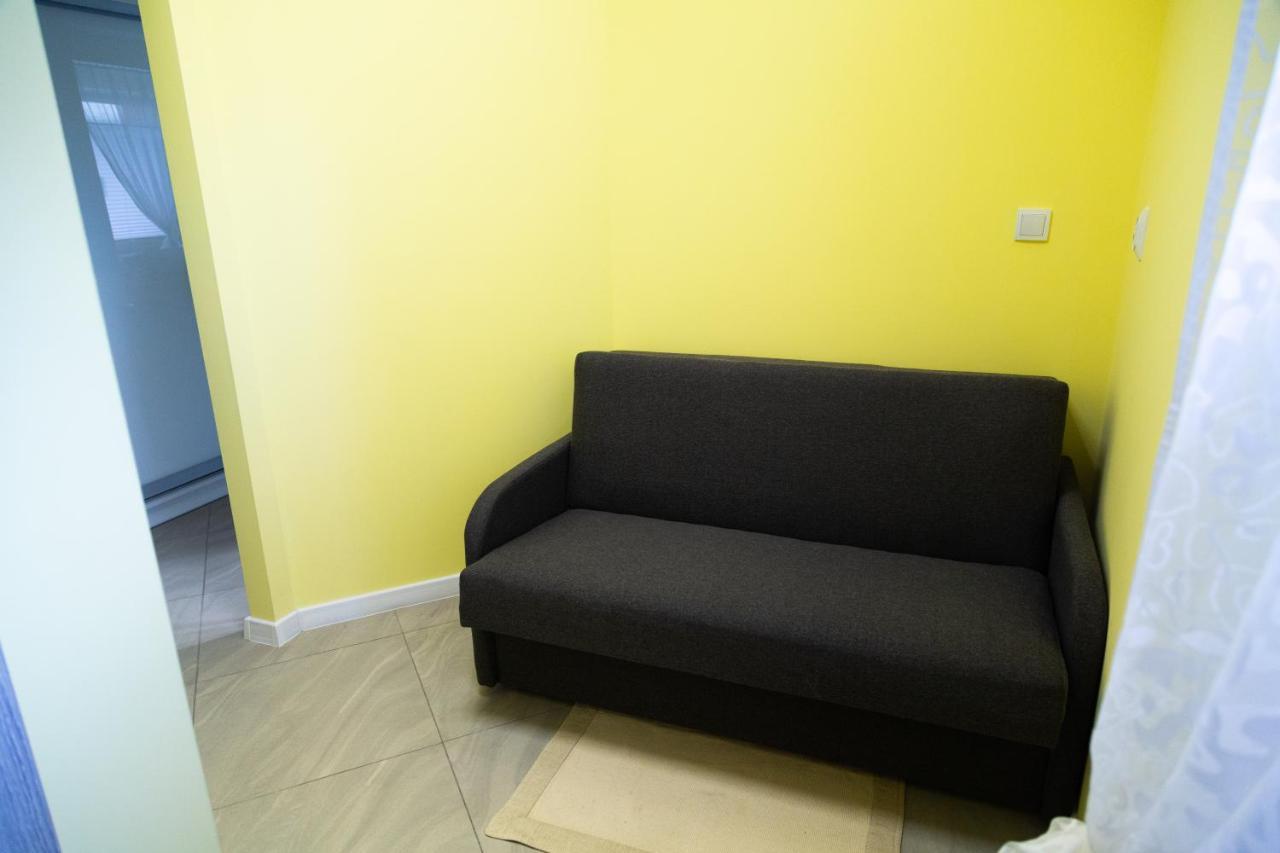 Apartament Przy Rynku Ostrowiec Swietokrzyski Luaran gambar