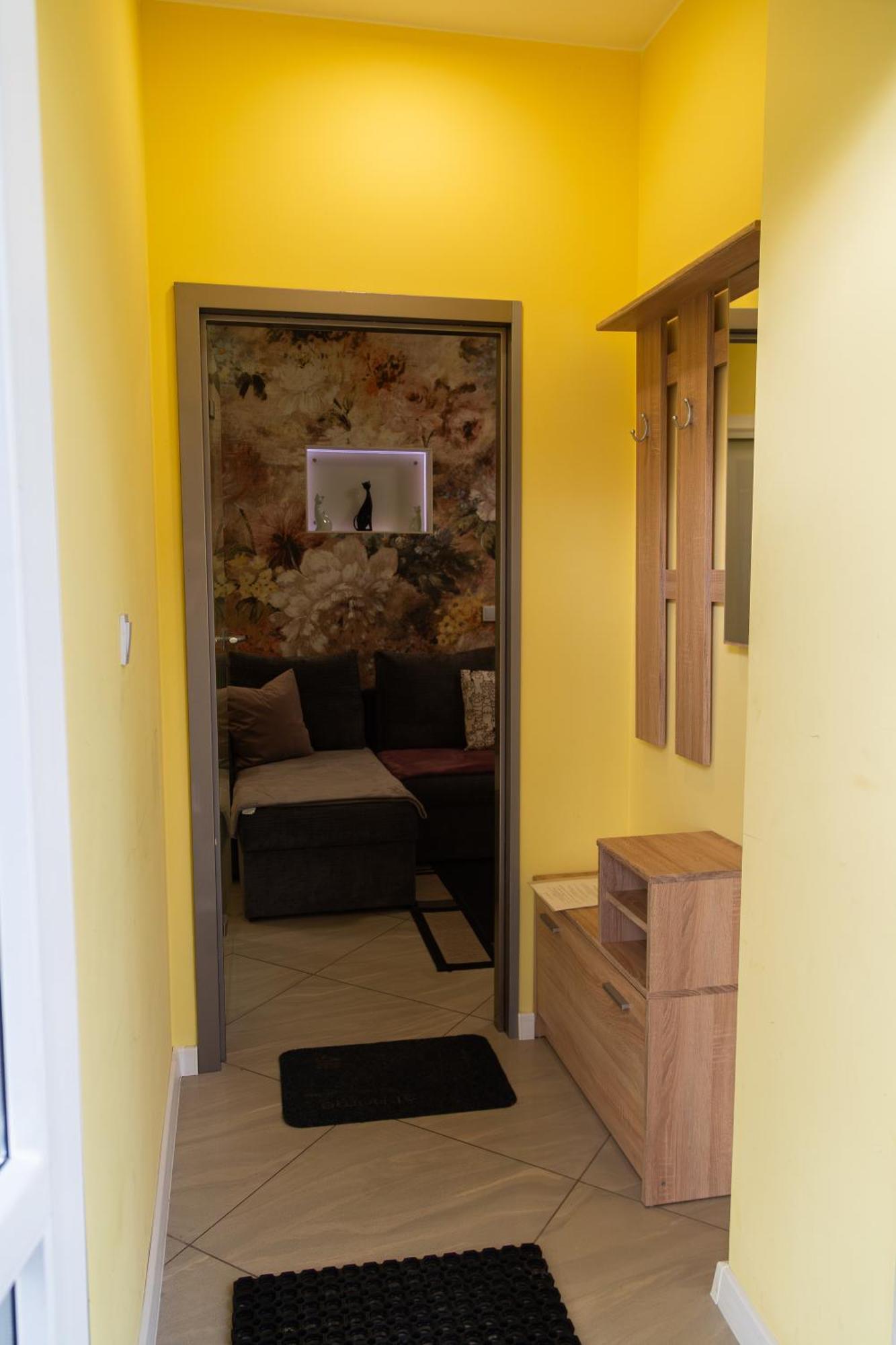 Apartament Przy Rynku Ostrowiec Swietokrzyski Luaran gambar